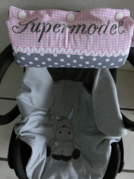 ♥ Armpolster für Babyschale ★ Lüttentüddel © ♥ Wunschname Schmetterlinge Punkte