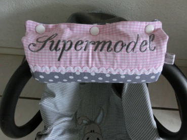 Preview: ♥ Armpolster für Babyschale ★ Lüttentüddel © ♥ Wunschname Schmetterlinge Punkte