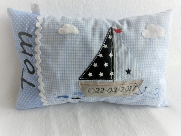 Preview: ★ 35x23 cm Kissen Geburt Einschulung Schmusekissen Taufe Boot Segelboot Name ★ von Lüttentüddel