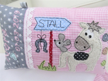 Preview: ★ ca. 35x25 cm Kissen Pferd Stall Wunschname Geburt Taufe Einschulung Reisekissen  ★ von Lüttentüddel