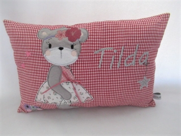 Preview: ★ ca. 35x25 cm Kissen kleines Blumenmädchen Bär Baby Wunschname Geburt Taufe Einschulung Reisekissen  ★ von Lüttentüddel