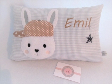 ★ 35x23 cm Kissen Geburt Hase Junge Name Taufe Wunschname Einschulung KITA Kissen to go... ★ von Lüttentüddel
