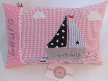 ★ 35x23 cm Kissen Geburt Einschulung KITA Kissen to go Boot Segelboot Name ★ von Lüttentüddel