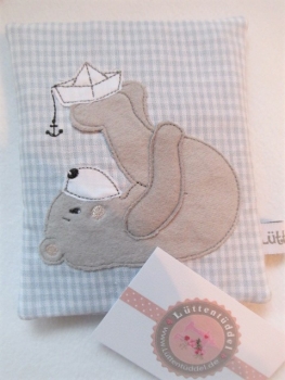 Preview: ♥Bär Matrose Papierschiffchen Beulentröster inkl Kühlpad Wärmekissen Kühlkissen Zahnfee Wunschname Geburt Taufe Einschulung KITA ★ von Lüttentüddel®