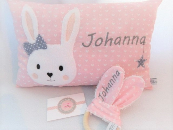 ★ 35x23 cm Kissen Geburt Hase Mädchen Name Herzen Einschulung Geburt Taufe ★ von Lüttentüddel