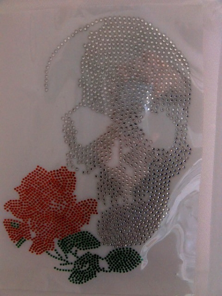Skull Totenkopf Rose Strass HOTFIX HOTGLUE Bügelbild Applikation